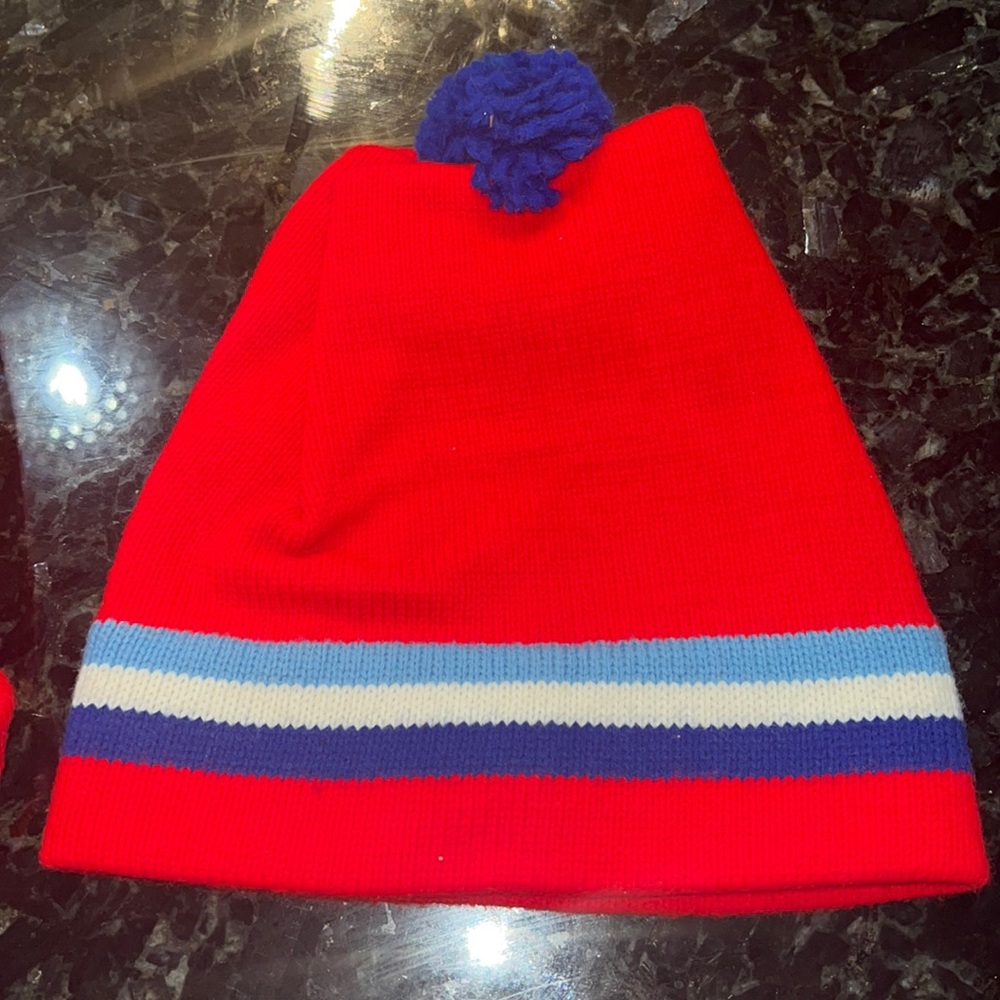 OS red with blue ball ski hat vintage